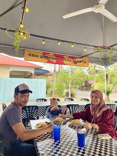 KEDAI NASI BARYANI BOCAH LANANG PARIT RAJA KEDAI NASI BARYANI BOCAH LANANG PARIT RAJA