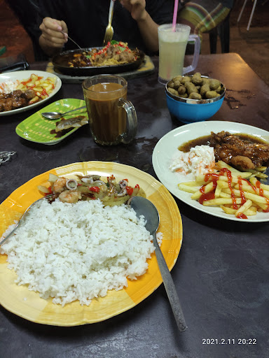 Uptown Taman Kristal Uptown Taman Kristal