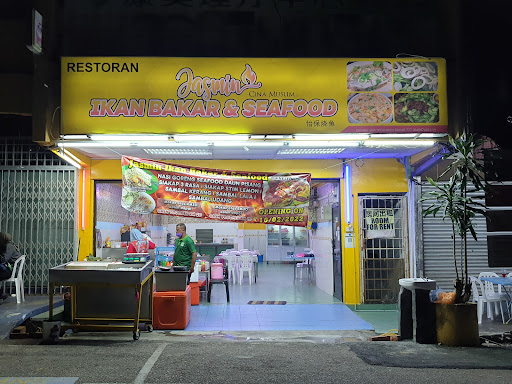 Jasmin Ikan Bakar & Seafood (Cina Muslim) Jasmin Ikan Bakar & Seafood (Cina Muslim)