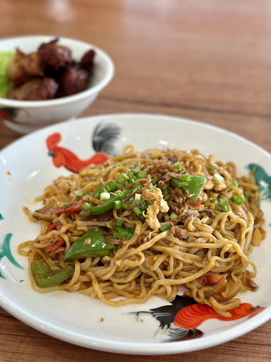 Santai Kopitiam โข Yong Peng Santai Kopitiam โข Yong Peng