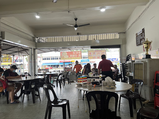 Kedai Makan dan Minum 688 Kedai Makan dan Minum 688