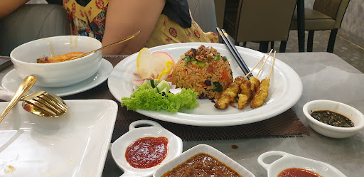 Halaรค Chef Halaรค Chef