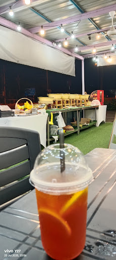 NASI BERLAUK MALAM