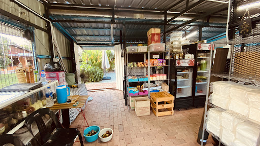 Warong Ku-ini 38 Kuih Bakar