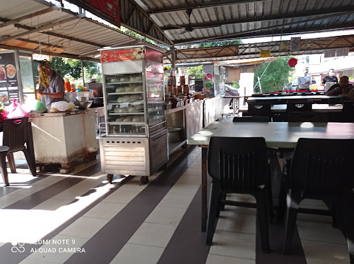 Perhentian Kuih Kampong (Semabok) Perhentian Kuih Kampong (Semabok)