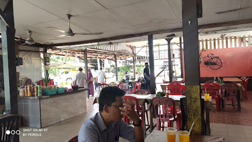 Warung Ibu Nasi Ambeng Warung Ibu Nasi Ambeng