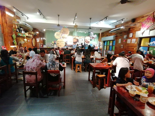 Kafe Kiri Kanan Kafe Kiri Kanan