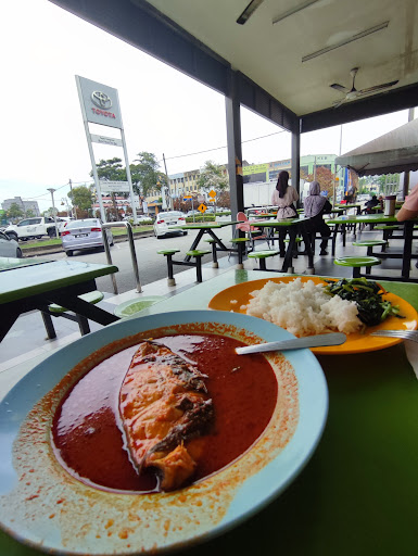 Asam Pedas Mak Eton Asam Pedas Mak Eton