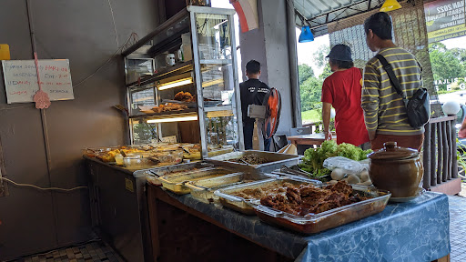DeAnjung River Restoran DeAnjung River Restoran