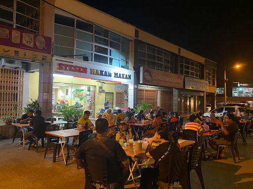 Stesen Makan Makan Stesen Makan Makan