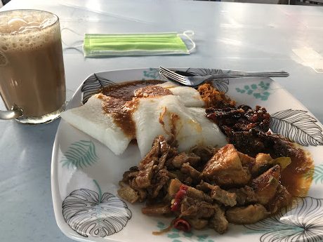 Warong Lontong Darat Kluang 1 warong lontong darat kluang